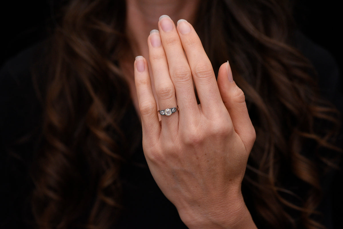 Late-Victorian Three-Stone Mixed-Metal Engagement Ring with Old Mine Cut Diamonds