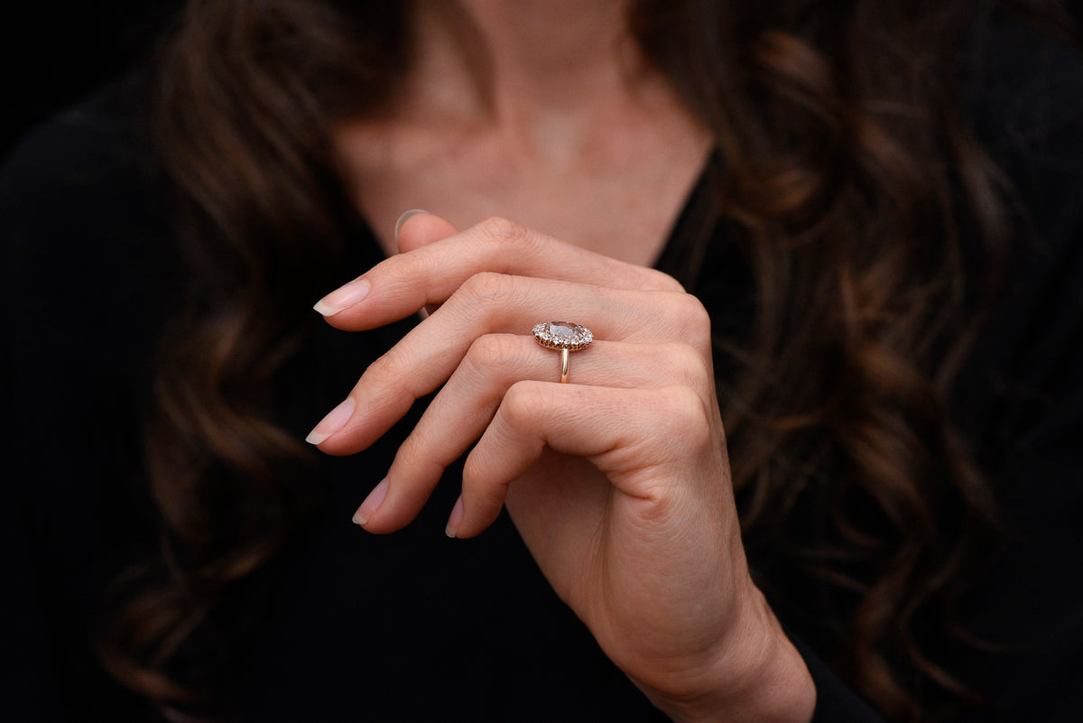 c. Late 1800s - Early 1900s Chunky Fancy Brown Antique Oval Cut Diamond Cluster Ring