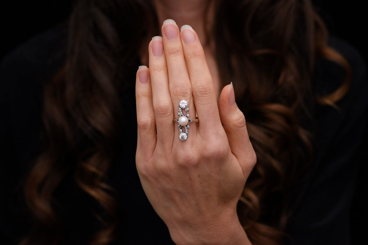 Edwardian/Belle Époque/Art Nouveau Right-Hand Ring with a Natural Pearl Center