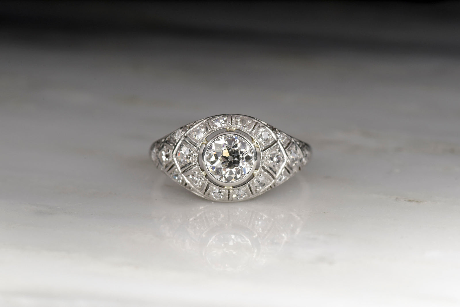 Women's 1930s Art Deco Diamond and Platinum Cocktail Ring