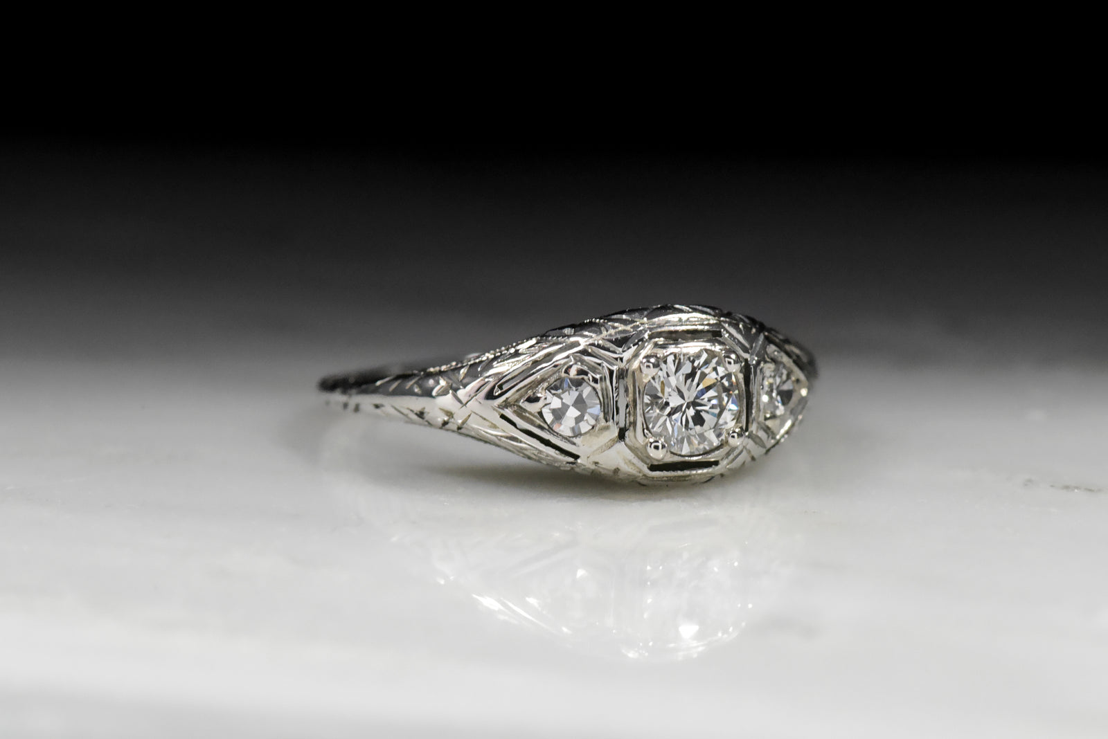 Vintage Art Deco Modern Round Brilliant Cut Diamond Engagement Ring with Edwardian Details
